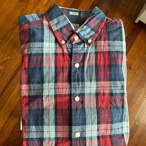 Men’s JCrew causal button down!